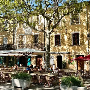 Au Coeur Du Village Provencal Appartement Tourtour